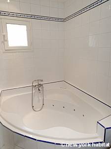 Paris 1 Bedroom accommodation - bathroom 1 (PA-4315) photo 1 of 3