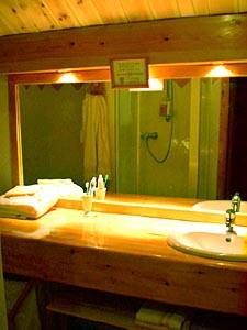 Sur de Francia - Alpes del Sur - 4 Dormitorios alojamiento - ba&ntilde;o 1 (PR-22) photo 2 de 6
