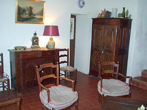 South France 4 Bedrooms - Maison de Village accommodation living room photo 2