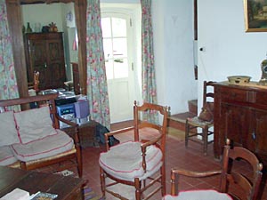 South France 4 Bedrooms - Maison de Village accommodation living room photo 4
