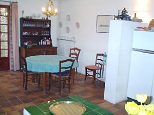 South France 4 Bedrooms - Maison de Village accommodation living room photo 5