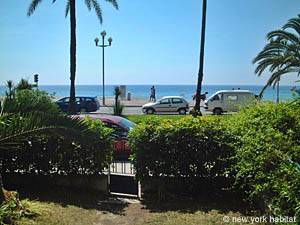 South France - French Riviera - 1 Bedroom accommodation - living room (PR-67) photo 11 of 12