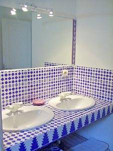 South France - Montpellier Region - 2 Bedroom - Villa accommodation bed breakfast - bathroom 1 (PR-86) photo 1 of 2