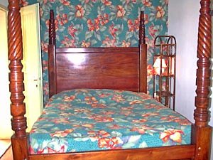 S&uuml;dfrankreich - C&ocirc;te d'Azur - 5 Zimmer - Villa ferienwohnung - schlafzimmer 3 (PR-104) photo 2 von 3