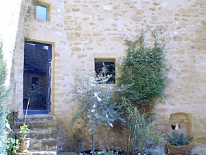 S&uuml;dfrankreich - Provence - Luberon - 5 Zimmer - Triplex - Maison de Village ferienwohnung - schlafzimmer 1 (PR-108) photo 4 von 11