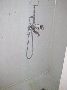 S&uuml;dfrankreich - Provence - Luberon - 5 Zimmer - Triplex - Maison de Village ferienwohnung - badezimmer 2 (PR-108) photo 2 von 2