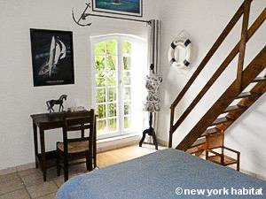 South France - Alpilles - 3 Bedroom - Mas accommodation - kitchen (PR-124) photo 6 of 6