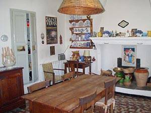 South France - Provence Luberon - 4 Bedroom - Maison de Village accommodation bed breakfast - kitchen (PR-154) photo 2 of 6