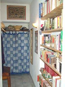 South France - Provence Luberon - 4 Bedroom - Maison de Village accommodation bed breakfast - bedroom 1 (PR-154) photo 6 of 6