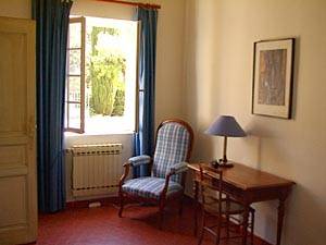 South France 3 Bedrooms - Villa accommodation bedroom 2 photo 21