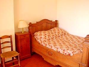 South France 3 Bedrooms - Villa accommodation bedroom 3 photo 31