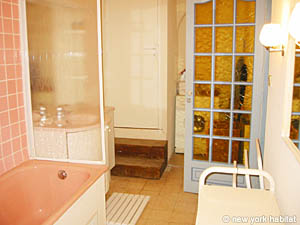 Sur de Francia - Camargue - Costa Azul - 4 Dormitorios - Villa alojamiento - ba&ntilde;o 2 (PR-157) photo 1 de 3