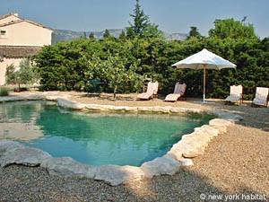 South France - Avignon Region - 3 Bedroom - Mas accommodation bed breakfast - other (PR-158) photo 20 of 20