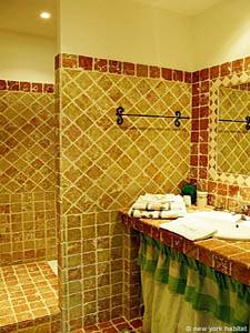 South France - Avignon Region - 3 Bedroom - Mas accommodation bed breakfast - bathroom 1 (PR-158) photo 1 of 3