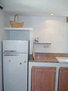 S&uuml;dfrankreich - Avignon und Umgebung - 2 Zimmer - Mas ferienwohnung - k&uuml;che (PR-159) photo 1 von 6