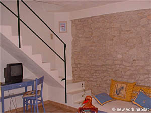 S&uuml;dfrankreich - Avignon und Umgebung - 2 Zimmer - Mas ferienwohnung - wohnzimmer (PR-159) photo 3 von 3
