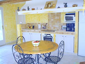Sud della Francia - Regione di Avignone - 4 Camere - Mas affitto bed breakfast - cucina (PR-165) photo 5 di 6