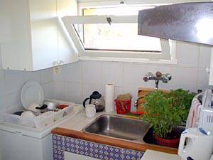 South France - Aix en Provence - Marseilles - Studio accommodation - kitchen (PR-195) photo 2 of 4