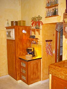 Sud de la France - Avignon et sa r&eacute;gion - T4 - Mas appartements location vacances - cuisine (PR-231) photo 7 de 9