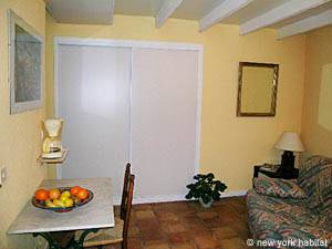 South France - Aix en Provence - Marseilles - Studio - Villa accommodation - living room (PR-232) photo 1 of 6
