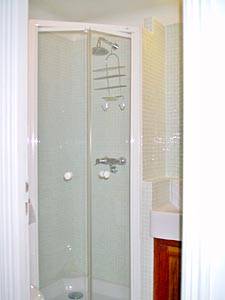 South France - French Riviera - Studio accommodation - bathroom (PR-261) photo 2 of 2