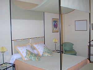 Sur de Francia - Aix en Provence - Marsella - 2 Dormitorios alojamiento, bed and breakfast - dormitorio 1 (PR-279) photo 6 de 13