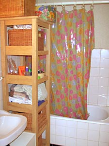 South France - Southern Alps - Studio apartment - bathroom (PR-306) photo 1 of 3