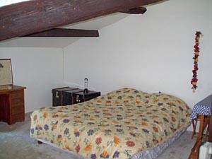 Sud de la France - Avignon et sa r&eacute;gion - T3 appartements location vacances - chambre 1 (PR-314) photo 1 de 2