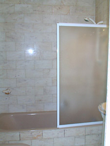 South France - French Riviera - 1 Bedroom accommodation - bathroom (PR-315) photo 2 of 2