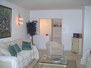 Sud de la France - C&ocirc;te d'Azur - T4 - Villa appartements location vacances - s&eacute;jour (PR-318) photo 2 de 9