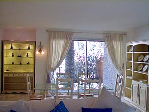 Sud de la France - C&ocirc;te d'Azur - T4 - Villa appartements location vacances - s&eacute;jour (PR-318) photo 4 de 9