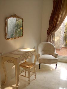 Sud de la France - C&ocirc;te d'Azur - T4 - Villa appartements location vacances - chambre 1 (PR-318) photo 2 de 3