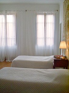 S&uuml;dfrankreich 5 Zimmer - Maison de Village wohnung bed breakfast - schlafzimmer 1 (PR-325) photo 4 von 5