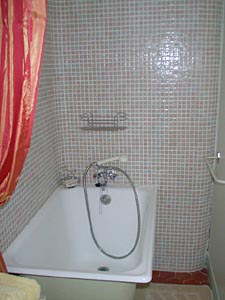 South France 2 Bedrooms accommodation bathroom 1 photo 13