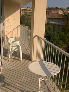 South France 2 Bedrooms accommodation kitchen photo 21