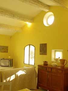 S&uuml;dfrankreich - Alpilles - 3 Zimmer - Mas ferienwohnung - wohnzimmer (PR-362) photo 4 von 6