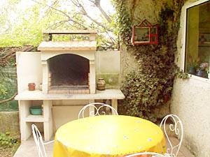 South France - Alpilles - 2 Bedroom accommodation - other (PR-377) photo 2 of 7