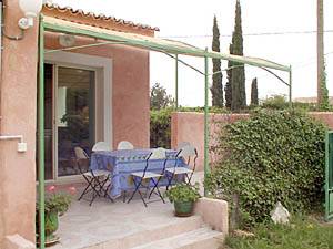 South France 2 Bedrooms accommodation - Apartment reference PR-378
