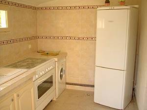 S&uuml;dfrankreich - C&ocirc;te d'Azur - 4 Zimmer - Villa ferienwohnung - k&uuml;che (PR-399) photo 3 von 3