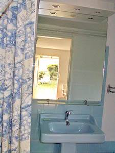S&uuml;dfrankreich - C&ocirc;te d'Azur - 4 Zimmer - Villa ferienwohnung - badezimmer 1 (PR-399) photo 1 von 2