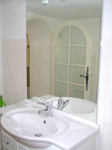 S&uuml;dfrankreich - C&ocirc;te d'Azur - 4 Zimmer - Villa ferienwohnung - badezimmer 2 (PR-399) photo 1 von 2