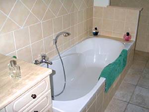S&uuml;dfrankreich 4 Zimmer - Villa ferienwohnung - badezimmer 2 (PR-406) photo 3 von 9