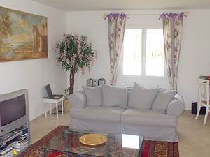 Sud della Francia - Provenza - Luberon - 4 Camere appartamento casa vacanze - soggiorno (PR-409) photo 5 di 10
