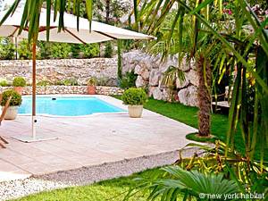 Sud della Francia - Provenza - Luberon - 4 Camere appartamento casa vacanze - altro (PR-409) photo 1 di 18