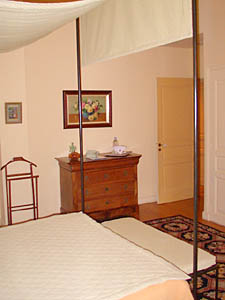 Sur de Francia 2 Dormitorios - D&uacute;plex alojamiento - dormitorio 1 (PR-419) photo 6 de 9