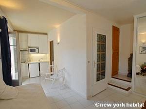 South of France - French Riviera - Studio accommodation - kitchen (PR-424) photo 1 of 1 South of France - French Riviera - Studio accommodation - kitchen (PR-424) photo 1 of 1