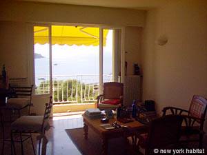 S&uuml;dfrankreich 3 Zimmer ferienwohnung wohnzimmer photo 4