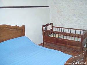 South France 6 Bedrooms accommodation - bedroom 1 (PR-446) photo 1 of 3
