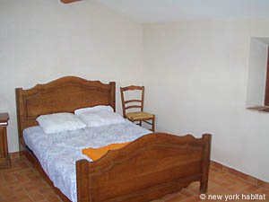 South France 6 Bedrooms accommodation - bedroom 2 (PR-446) photo 2 of 2