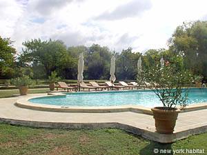Sud de la France - Avignon et sa r&eacute;gion - T8 appartements bed breakfast - Appartement r&eacute;f&eacute;rence PR-450